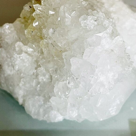 Natural Zeolite Quartz Crystal Geode On Glass Base Display 3.5"x2.5"X1.5" - Picture 4 of 16